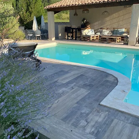 בית נופש Maisonette En Haute Provence